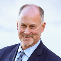 Lee-Vermeulen-300x300 Lee-Vermeulen-300x300